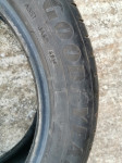 Gume ljetne Goodyear 205/55/17 2 kom.