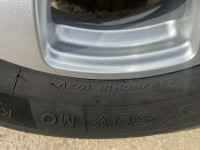 Gume ljetne Hankook 235/60/18 4 kom.sa felgama i senzorima