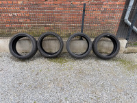 Gume ljetne Pirelli 235/35/19 4 kom.