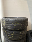 Gume ljetne Pirelli 245/40/19 2 kom.