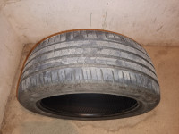 Gume ljetne Vredestein 225/45/17 2 kom.