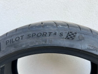Michelin PILOT SPORT 4s/7mm ripna/315/30/21 2 kom.