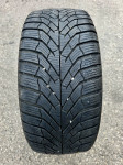 225/40/18 2 kom. zimske Kumho Wintercraft WP52 DOT2823