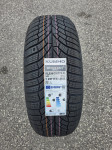 235/55/19 nove zimske Kumho Wintercraft WP52+ 124e/kom