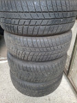 Gume zimske Barum 205/55/17 4 kom.