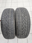 Gume zimske Barum 225/65/17 2 kom.