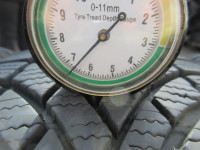 Gume zimske Bridgestone 205/55/16 4 kom.Blizzak LM005 Šara 6,5-6mm