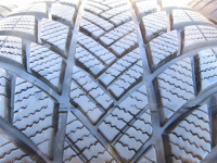 Gume zimske Bridgestone 235/50/19 4 kom.Blizzak LM001 99V DOT3022