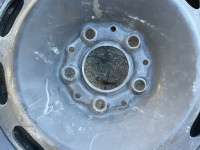 Gume zimske Dunlop 195/65/16 2 kom.