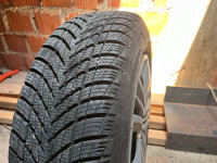 Gume zimske Goodyear 195/65/15 2 kom