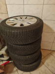 Gume zimske Goodyear 205/55/16 4 kom.