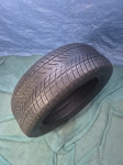 Gume zimske Goodyear 215/55/17 3 kom.