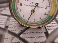 Gume zimske GT Radial 225/65/17 2 kom.SUV M+S Winter XL106H