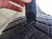 Gume zimske Hankook 195/65/15 2 kom. DOT3323