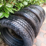 Gume zimske Hankook 215/60/17C 4 kom.