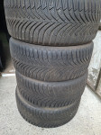 Gume zimske Hankook 225/45/17 4 kom.