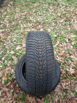 Gume zimske Hankook 235/50/19 2 kom.