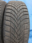 Gume zimske Semperit 215/65/17, 4 kom. DOT 4025 9 mm.