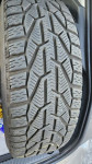 Gume zimske Taurus 205/60/16 4 kom.