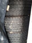 Gume Bridgestone 215/65/16 zimska 4 kom.