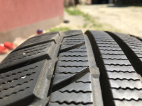 Gume Bridgestone 225/40/18 cjelogodišnje, bez por i sms