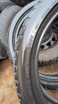 Gume Bridgestone 235 40 19 , 2 kom. ljetne, kao NOVE !