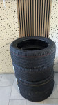 Gume Pirelli 235/50/19 ljetna 2 kom.