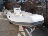 Arimar Pioneer 470 može i zamjena za auto.