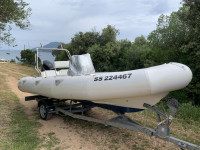 Gliser Zodiac yacht line 600 Suzuki 140 (135 radnih sati)