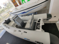 Gumenjak Arimar Dolphin 360