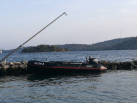 Gumenjak  Mission craft 420 -alu dno