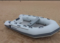 Prilika,gumenjak Highfield roll up 320 KAM i motor Mariner 6