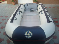 PRODAJEM GUMENI ČAMAC