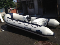 Yamaha 380S sa komandama i konzolom