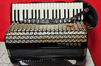 Harmonika Hohner atlantic 4 120 basova, cijena 1000€