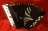 Zero Sette B 22, 120 bas, 4/5 glasna, 11+M prim + 5 bas registara