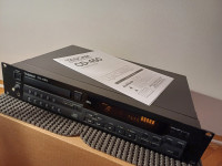 Tascam cd 450 Digital SPDIF Output  ,  XLR Balanced Output