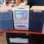 Aiwa XR-M200 Micro Compact Disc Stereo System