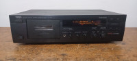 Yamaha KX-380 kazetofon