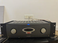 Alesis RA500 Reference Amplifier