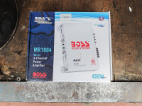 Boss pojacalo MR 1004 marine