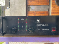 RAZGLASNO POJAČALO/STEREO/1500W