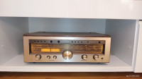Luxman R1050 vintage receiver