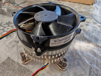 Hladnjak procesora socket 775