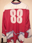 hokejaski dres KHL Zagreb 90s Erima L crveni