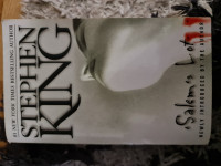 Prodajem roman Salem's lot od Stephena Kinga