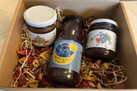 Paketić iz Prirode (marmelade i gusti sok od grožđa)