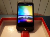 HTC Wildfire Mobitel je u dobrom stanju sve ispravno osim touch-a!!!!!