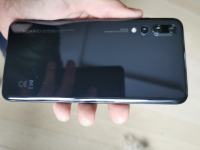 Huawei P20 PRO DUAL BLACK ORIGINAL OPREMA Dostava RH Zamjena