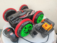 bager 8*7cm. i auto 21*19cm.